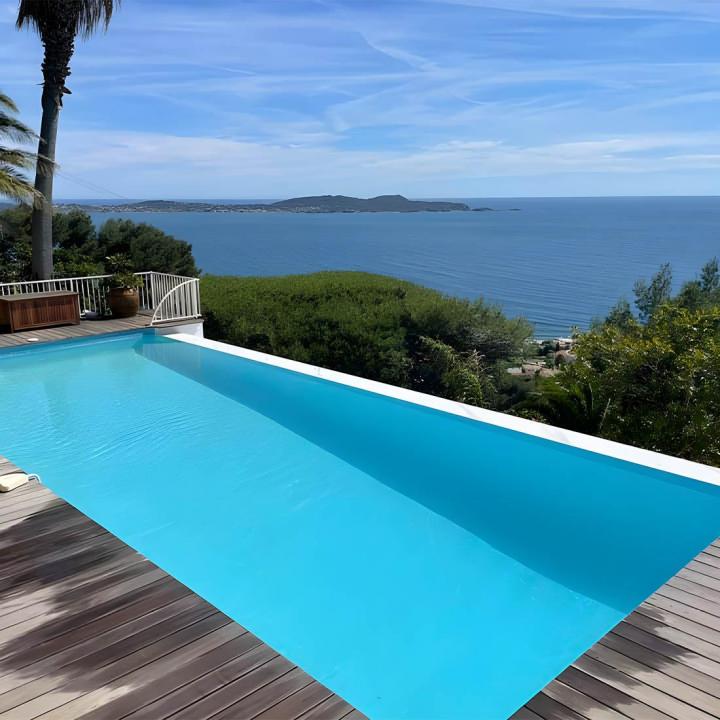  Contrat de maintenance de piscine Var